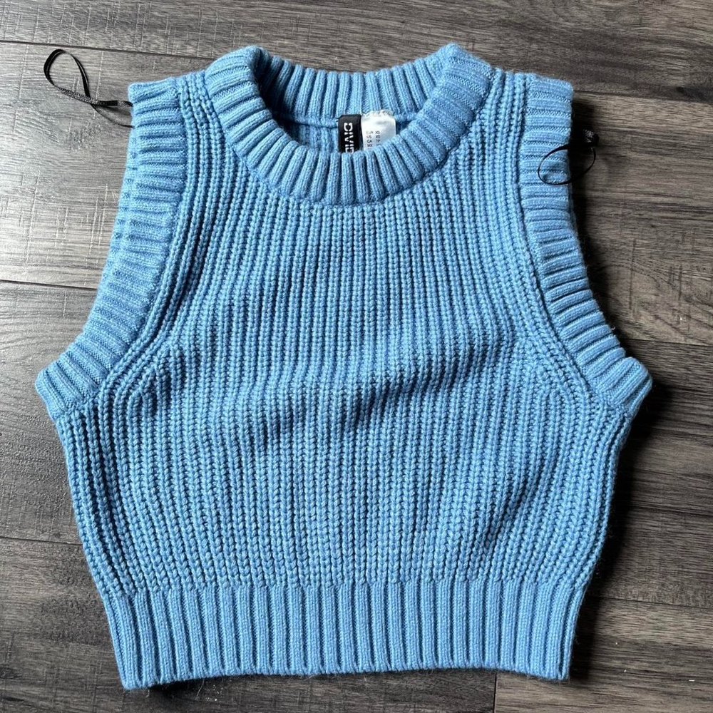 HM Womens Blue Vest